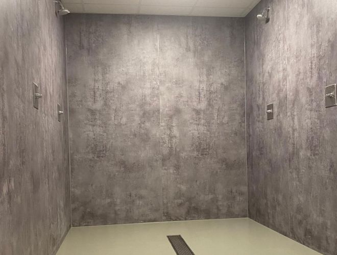 Douche plafond en wandpanelen